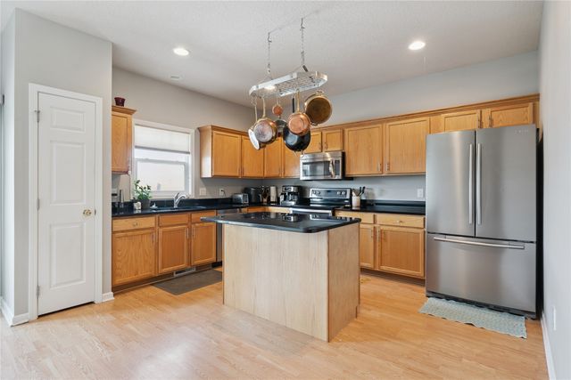 263 SE Booth Avenue, Waukee, IA 50263