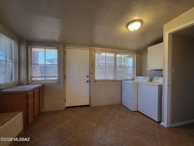 3042 N Park Avenue, Tucson, AZ 85719