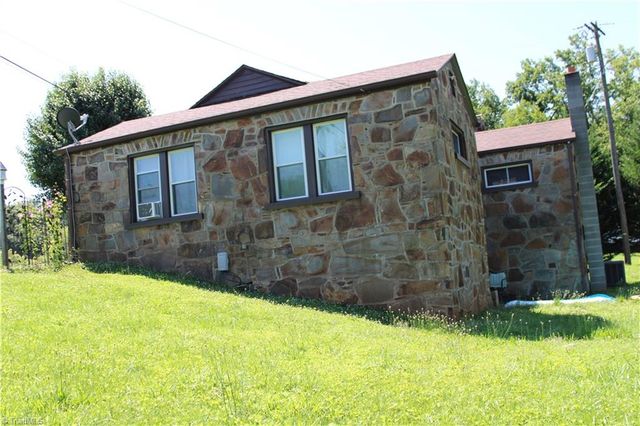 157 W Brocktown Road, Moravian Falls, NC 28654