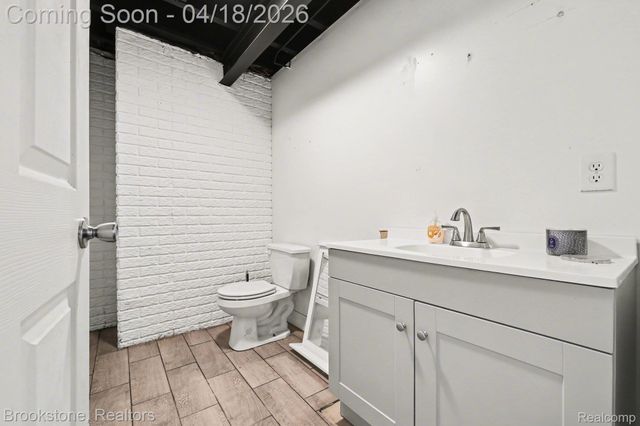 49671 Fuller Road, Chesterfield Township, MI 48051