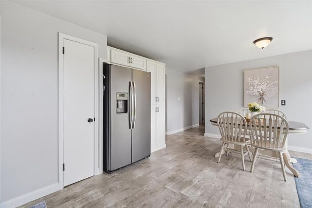 1204 ST AGNES DRIVE, Green Bay, WI 54304
