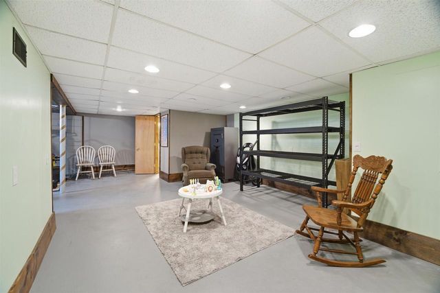 1204 ST AGNES DRIVE, Green Bay, WI 54304