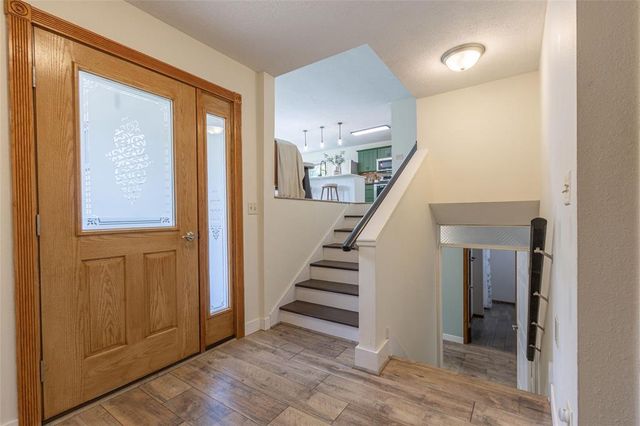 2204 Hillside Drive, Eau Claire, WI 54703