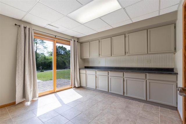 2204 Hillside Drive, Eau Claire, WI 54703