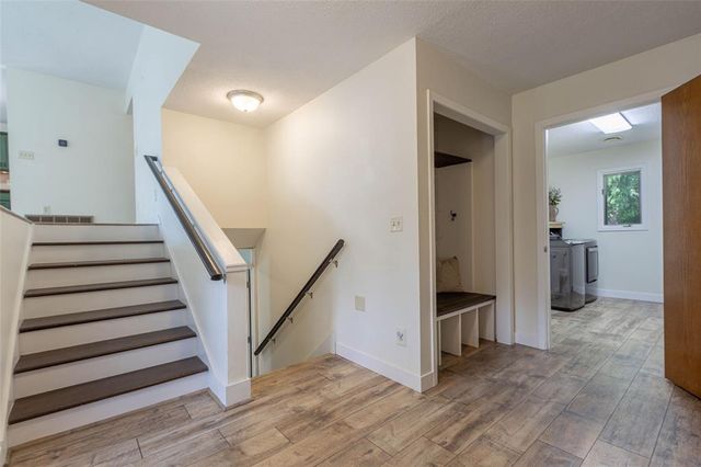 2204 Hillside Drive, Eau Claire, WI 54703