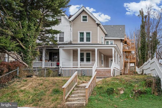 2101 ELSINORE AVE, Baltimore, MD 21216