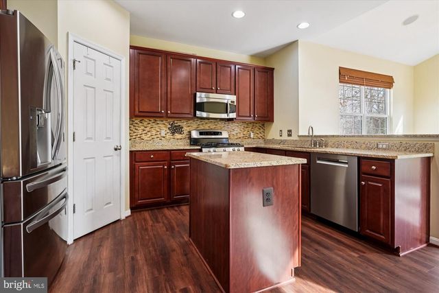 16449 PLUMAGE EAGLE ST, Woodbridge, VA 22191