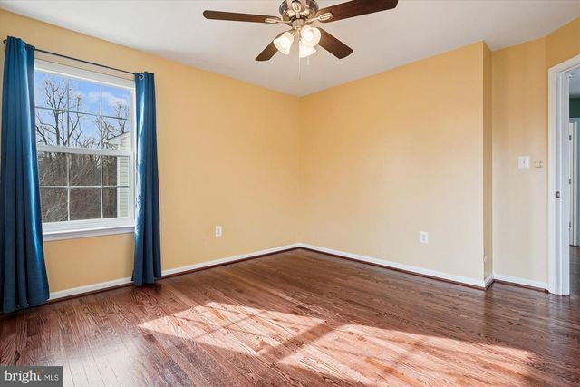 16449 PLUMAGE EAGLE ST, Woodbridge, VA 22191