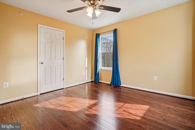 16449 PLUMAGE EAGLE ST, Woodbridge, VA 22191