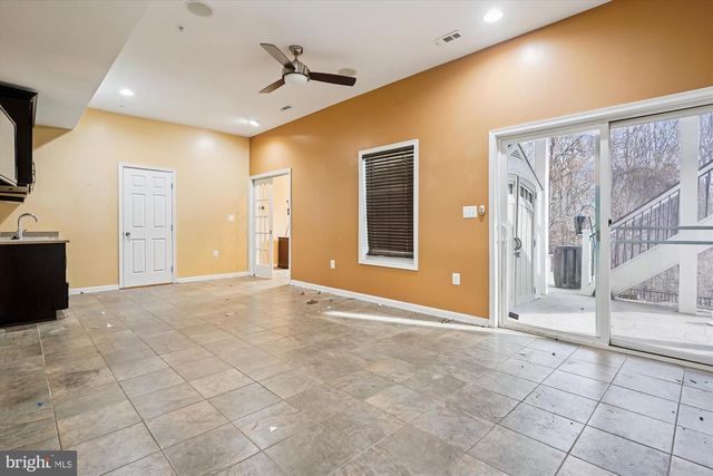 16449 PLUMAGE EAGLE ST, Woodbridge, VA 22191