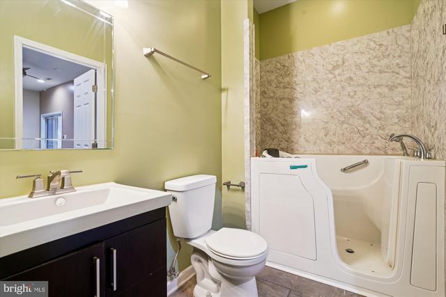 16449 PLUMAGE EAGLE ST, Woodbridge, VA 22191