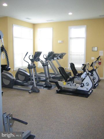 16449 PLUMAGE EAGLE ST, Woodbridge, VA 22191