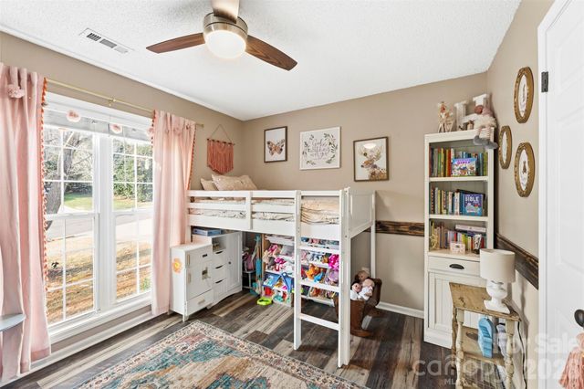 106 Kingsford Drive, Stanley, NC 28164