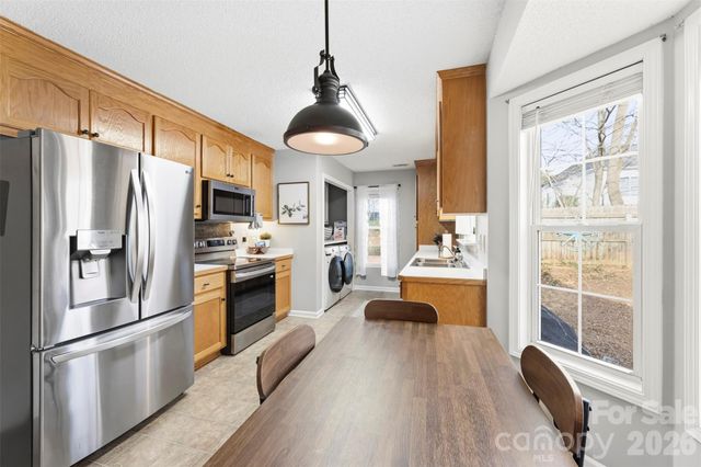 106 Kingsford Drive, Stanley, NC 28164