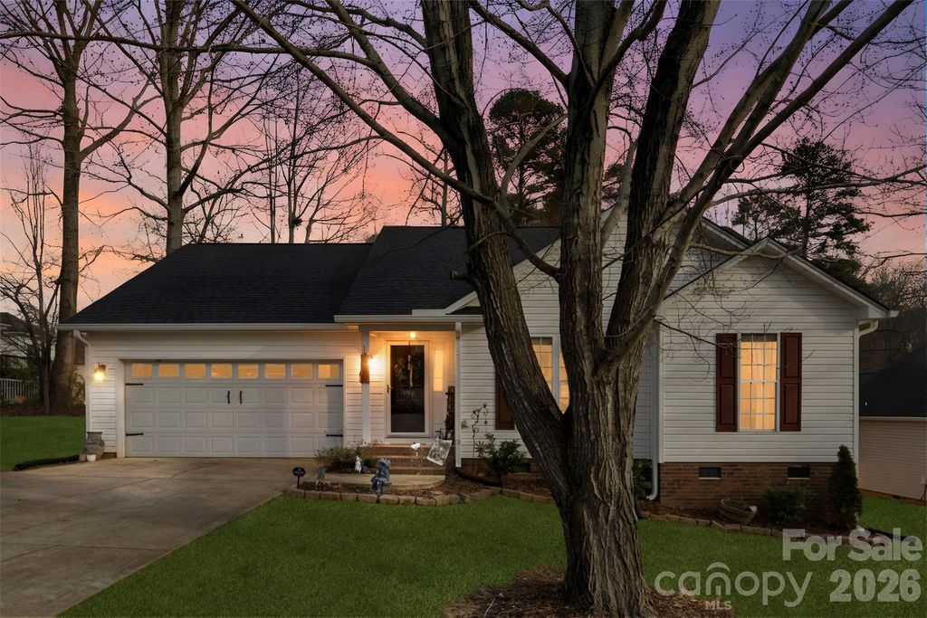 106 Kingsford Drive, Stanley, NC 28164