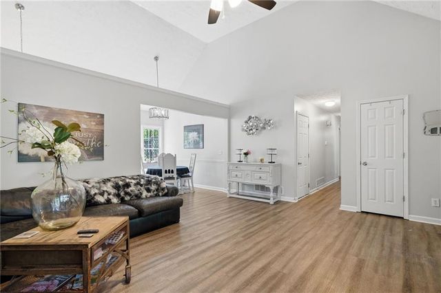 118 Brookhaven Lane, Canton, GA 30114