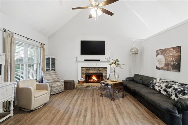 118 Brookhaven Lane, Canton, GA 30114