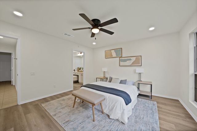 7548 Meadow Creek Drive, Fort Worth, TX 76123