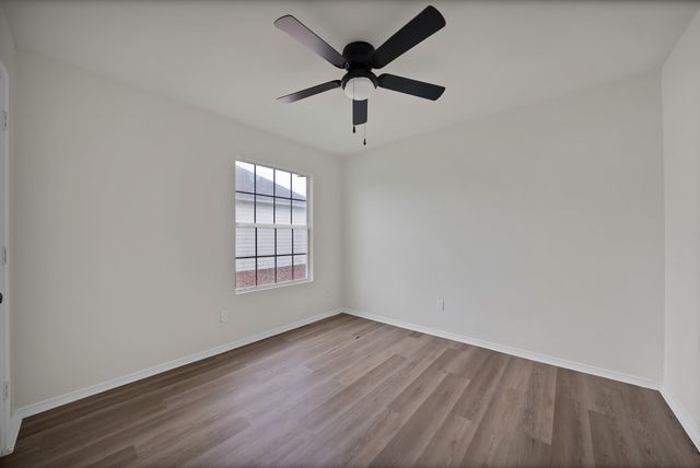 7548 Meadow Creek Drive, Fort Worth, TX 76123