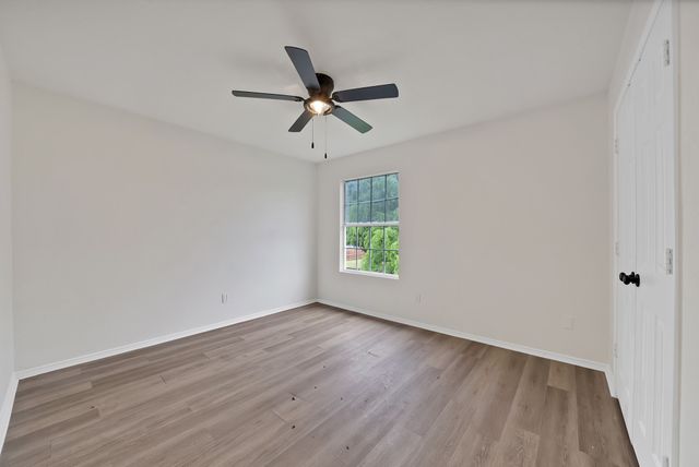 7548 Meadow Creek Drive, Fort Worth, TX 76123