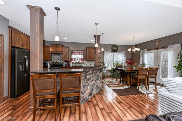 12345 Stafford Road, Chagrin Falls, OH 44023