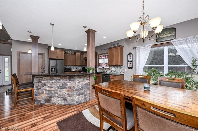 12345 Stafford Road, Chagrin Falls, OH 44023