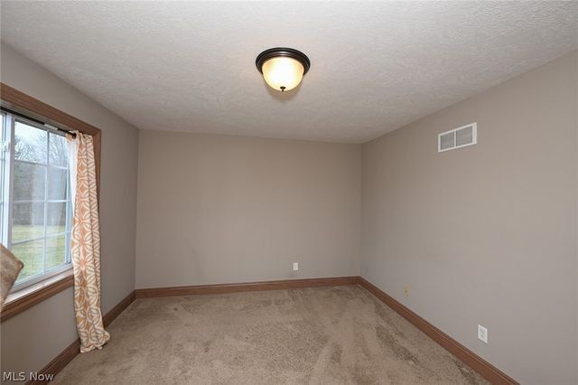 12345 Stafford Road, Chagrin Falls, OH 44023