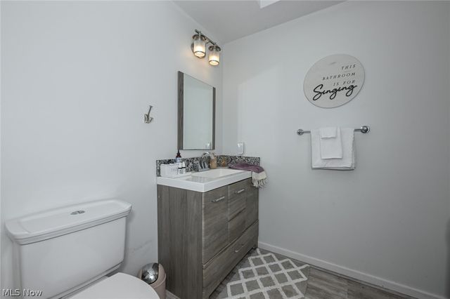 12345 Stafford Road, Chagrin Falls, OH 44023