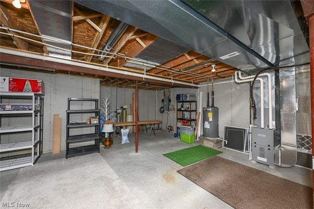 12345 Stafford Road, Chagrin Falls, OH 44023