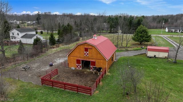 12345 Stafford Road, Chagrin Falls, OH 44023