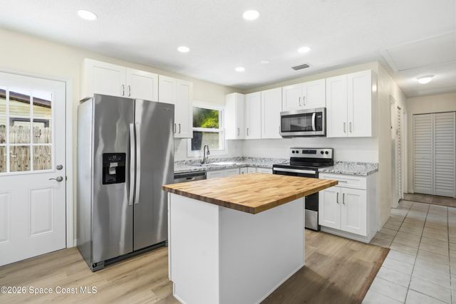 825 N Carpenter Road, Titusville, FL 32796