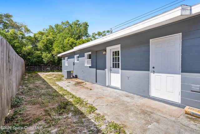 825 N Carpenter Road, Titusville, FL 32796