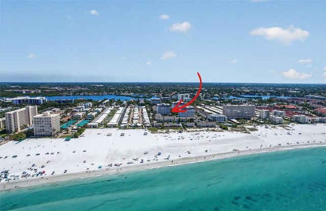 1080 W PEPPERTREE LANE 305A, Sarasota, FL 34242