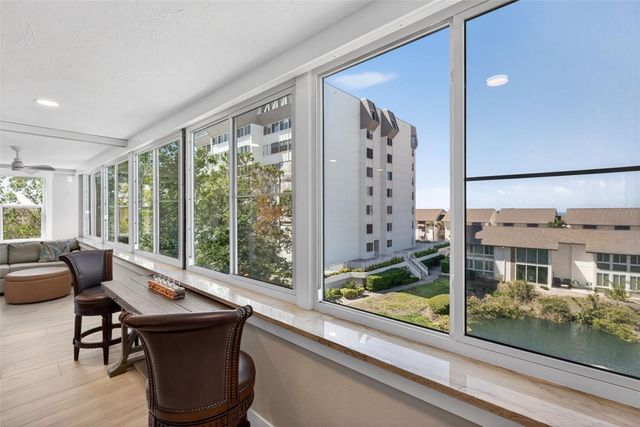 1080 W PEPPERTREE LANE 305A, Sarasota, FL 34242