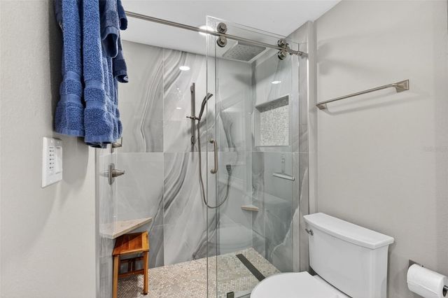 1080 W PEPPERTREE LANE 305A, Sarasota, FL 34242