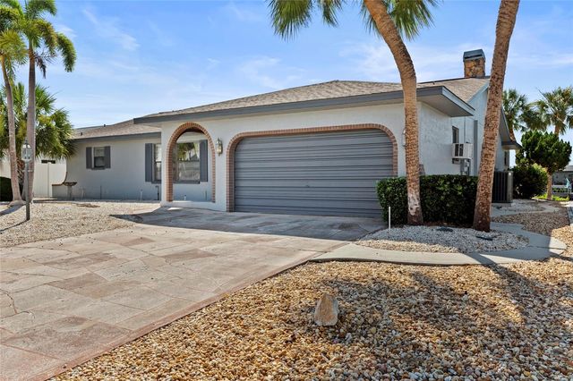 921 BIRDIE WAY, Apollo Beach, FL 33572