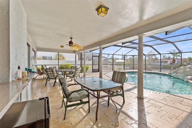 921 BIRDIE WAY, Apollo Beach, FL 33572