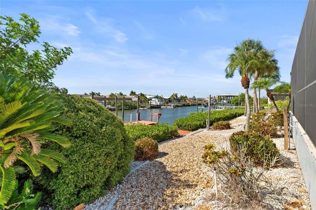 921 BIRDIE WAY, Apollo Beach, FL 33572
