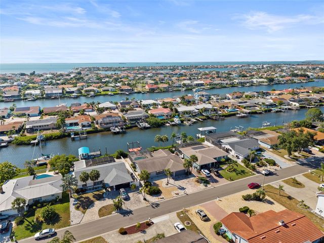 921 BIRDIE WAY, Apollo Beach, FL 33572