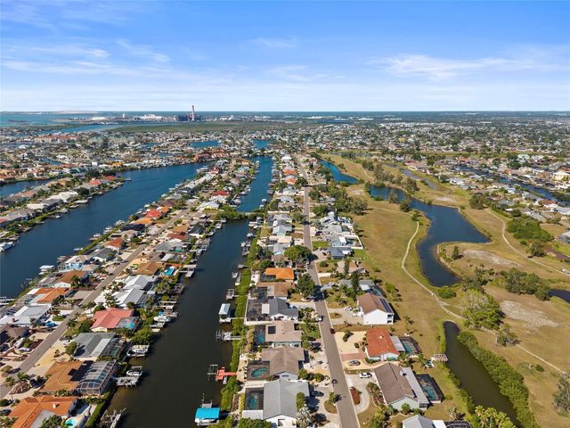 921 BIRDIE WAY, Apollo Beach, FL 33572