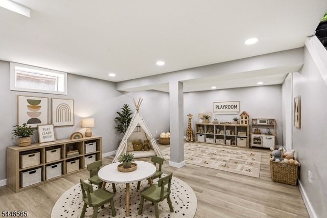 808 Tompkins Ave, South Plainfield Boro, NJ 07080