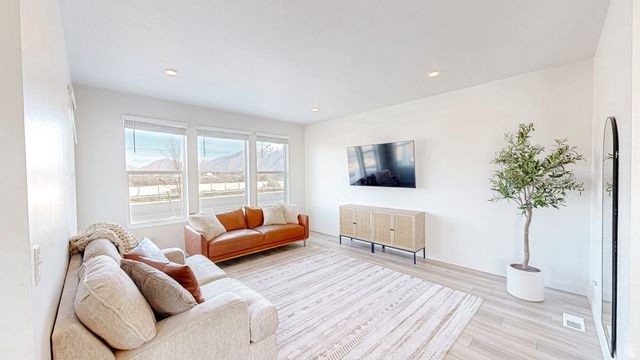 1403 S 570 W, Spanish Fork, UT 84660