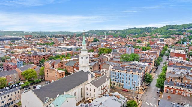 1202 Main Street, Cincinnati, OH 45202