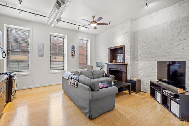 1202 Main Street, Cincinnati, OH 45202