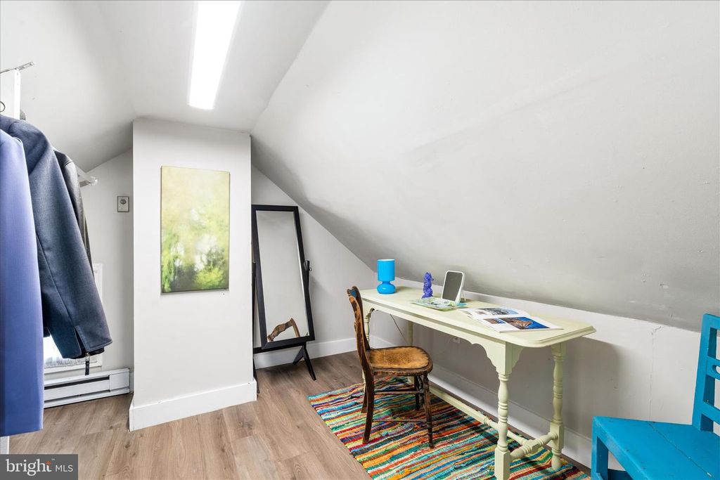 Image 26 of property listing at 4520 MOUNTVILLE RD, Frederick, MD 21703