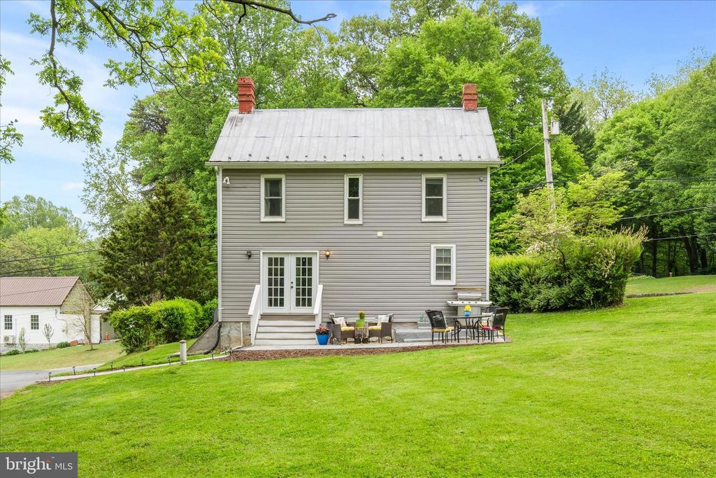 Image 31 of property listing at 4520 MOUNTVILLE RD, Frederick, MD 21703