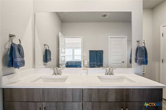 10310 Mager Lane, Hutto, TX 78634