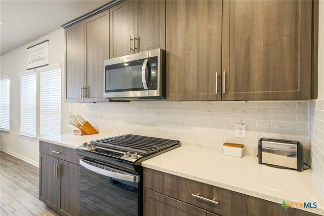 10310 Mager Lane, Hutto, TX 78634