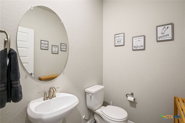 10310 Mager Lane, Hutto, TX 78634