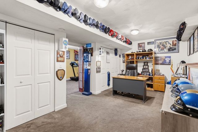 10 Seneca Ln, Wilmington, MA 01887